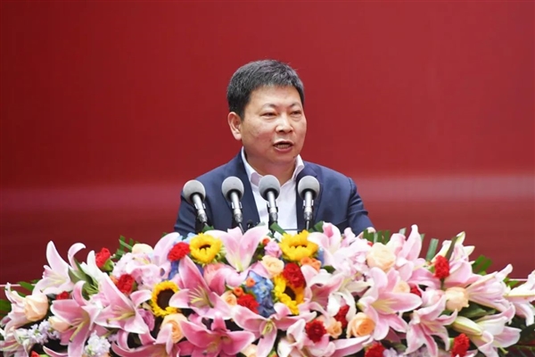 努力成為華為最高級別工程師！余承東：西北工業(yè)大學(xué)是我一生最正確選擇