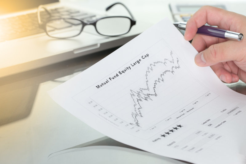 利亞德預(yù)計(jì)2022盈利2.2-2.85億元，預(yù)計(jì)同比下降超53%